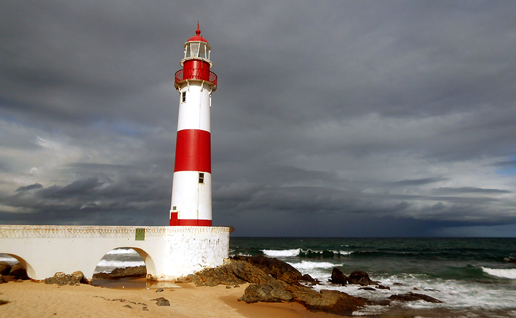 farol itapuan