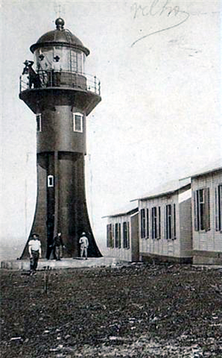 primeiro farol de torres